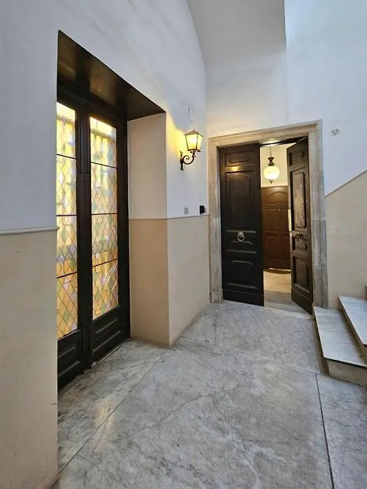 Cutelli House Central 100Mq Catánia 0*,